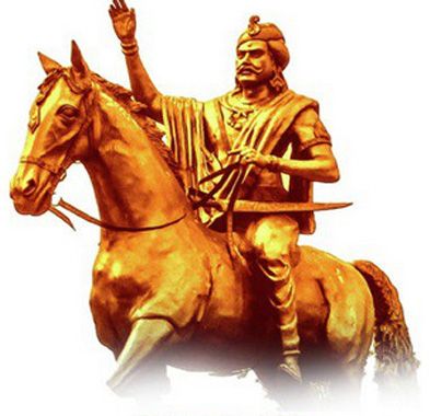 Golden equestrian statue of Dheeran Chinnamalai, with his arm raised